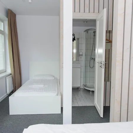 Konukevi The House 2*